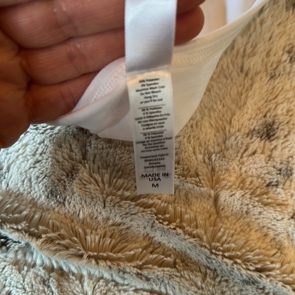 Lularoe white shirt - Picture 4 of 4